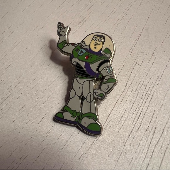 Buzz Lightyear First Release 2009 Disney Trading Pin - Picture 2 of 4